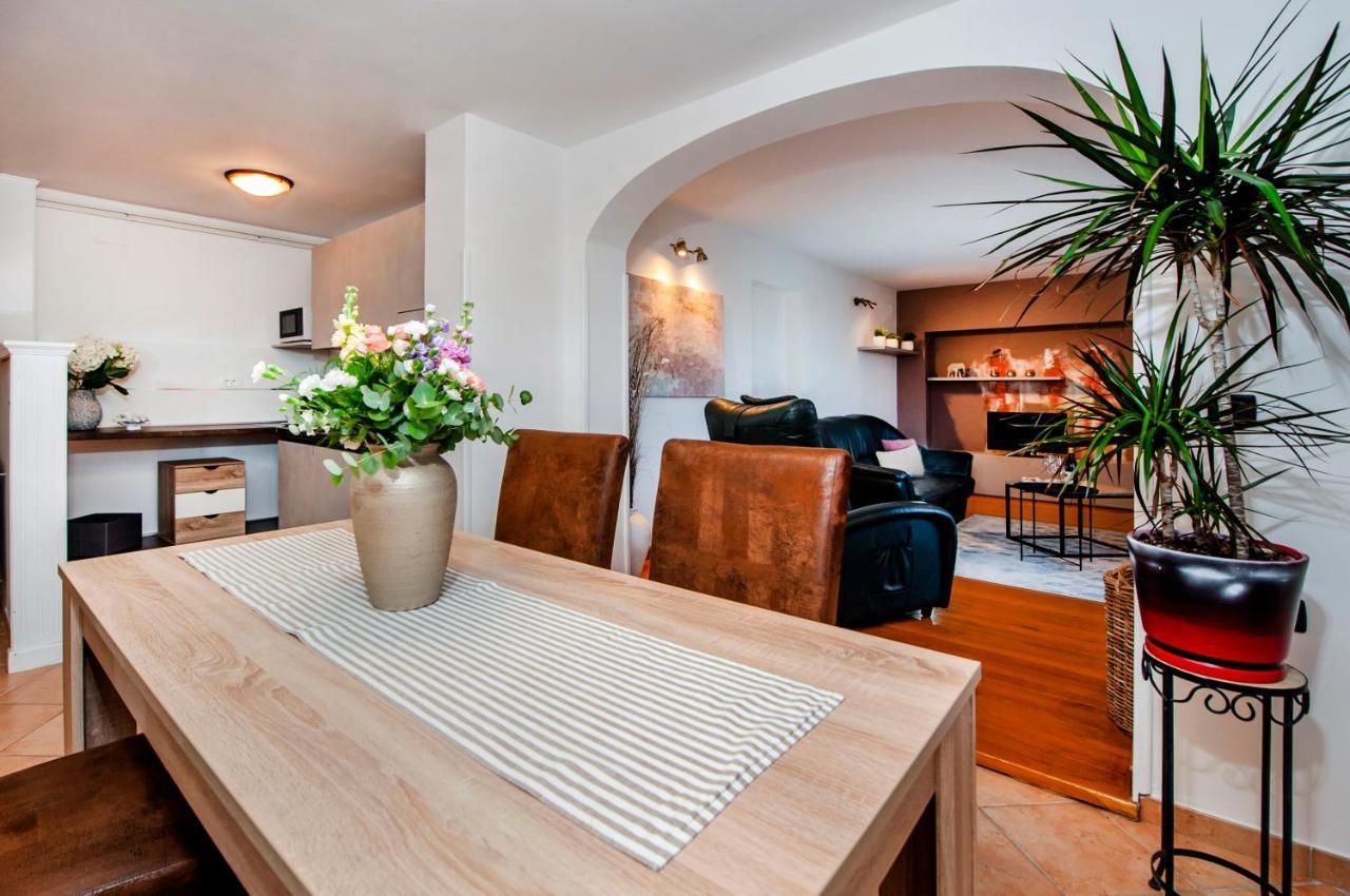 Cerin Apartment Rovinj Buitenkant foto